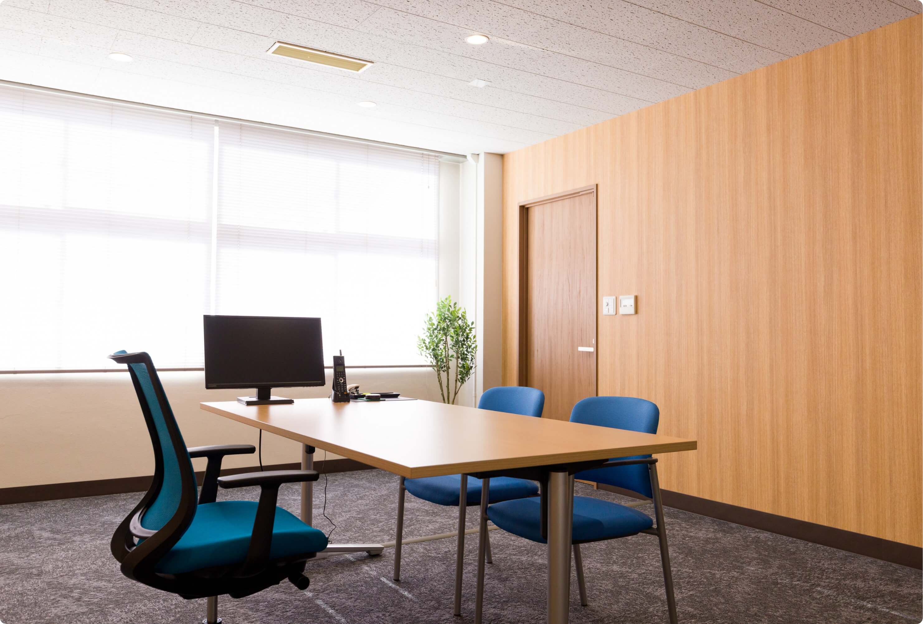 事務所の内観写真