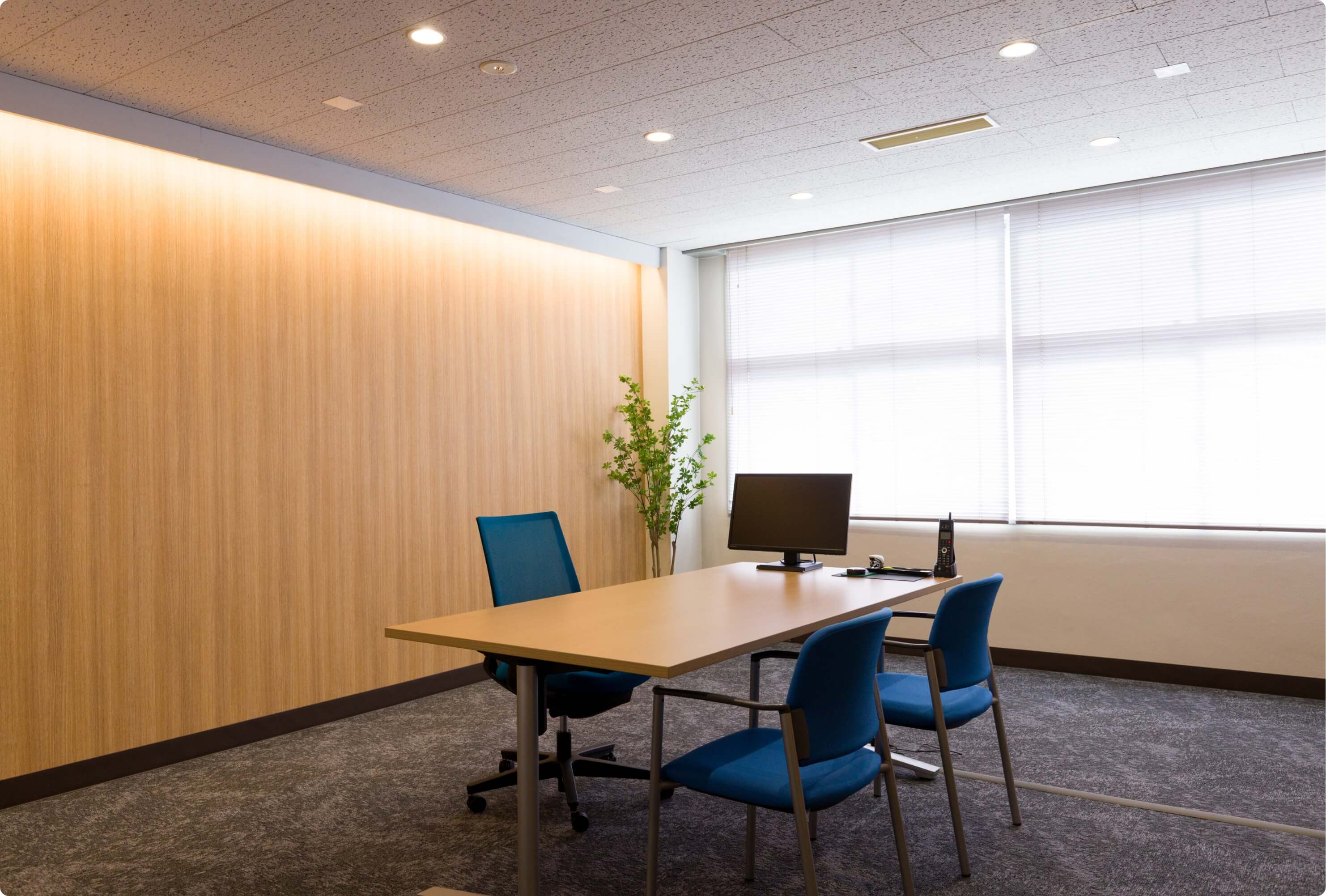 事務所の内観写真